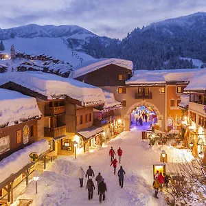Du Bourg Hotel