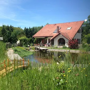 Frühstückspension Lacustrebnb, Choisy