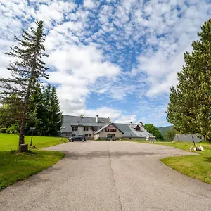 Des Montauds - & Restaurant Hotel