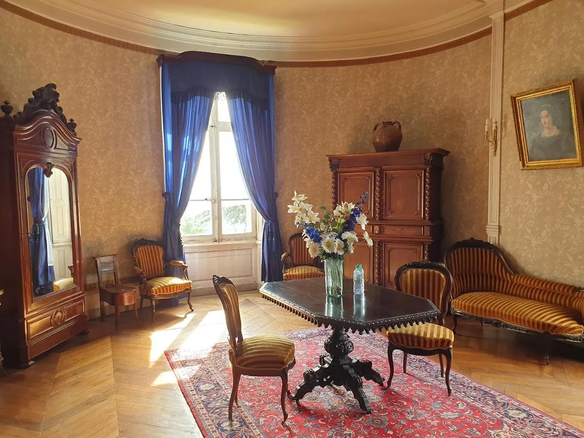 Chateau De Saint Bonnet Les Oules Bed & Breakfast