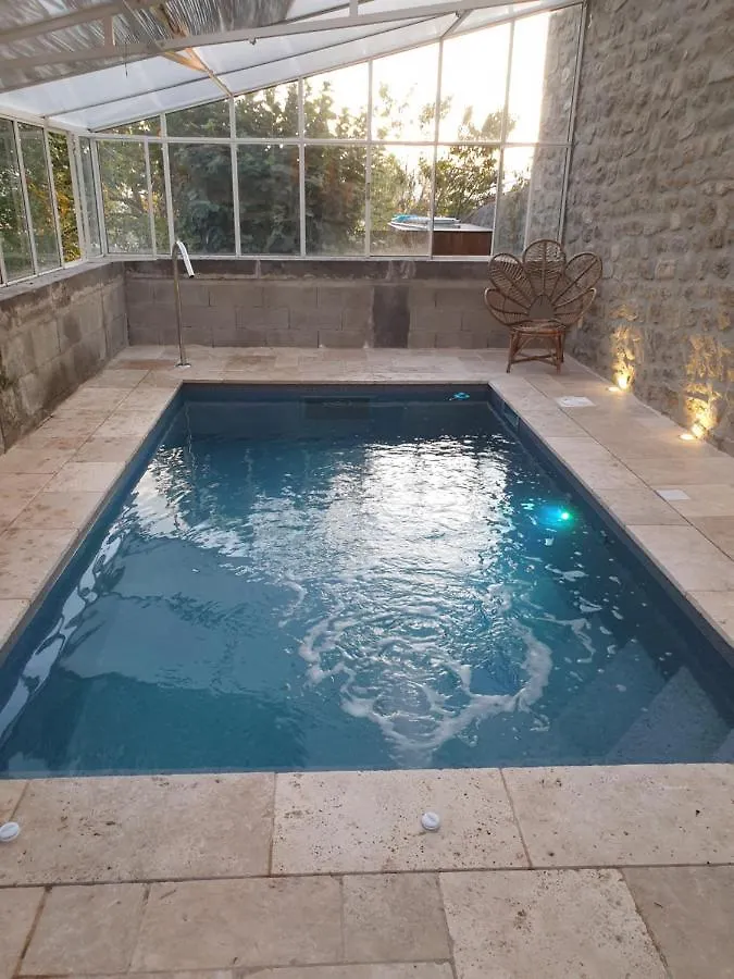 Bed & Breakfast Chateau De Saint Bonnet Les Oules